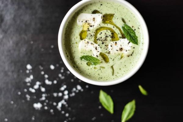 طرز تهیه سوپ ماست اسپایسی؛ یک سوپ خوشمزه برای سرماخوردگی طرز تهیه سوپ ماست اسپایسی؛ یک سوپ خوشمزه برای سرماخوردگی